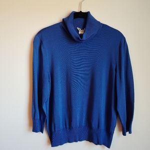 Nygard Woman's Blue Sweater long Sleeves size M